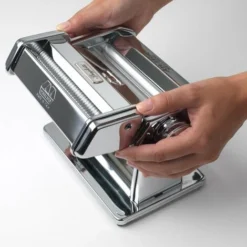 ACCESSORIO PAPPARDELLE PER MACCHINA PASTA ATLAS 150 5 ACCESSORIO PAPPARDELLE PER MACCHINA PASTA ATLAS 150 -Moulinex Negozio 24809579 3