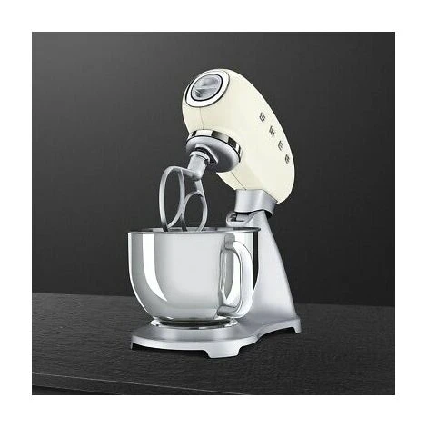 Impastatrice Planetaria Smeg SMF02CREU Base Argento 800W 50's Style 4,8L Nuovo 5 Impastatrice Planetaria Smeg SMF02CREU Base Argento 800W 50's Style 4,8L Nuovo - immagine 5