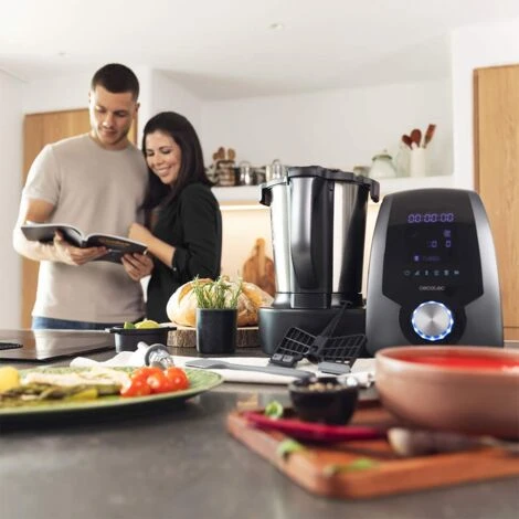 Cecotec Robot Di Cucina Mambo 8590. 1700 W, Cucchiaio MamboMix, 30 Funzioni, Bilancia Incorporata, Caraffa In Acciaio Inox Da 3,3 Litri Lavabile In Lavastoviglie 4 Cecotec Robot Di Cucina Mambo 8590. 1700 W, Cucchiaio MamboMix, 30 Funzioni, Bilancia Incorporata, Caraffa In Acciaio Inox Da 3,3 Litri Lavabile In Lavastoviglie - immagine 4